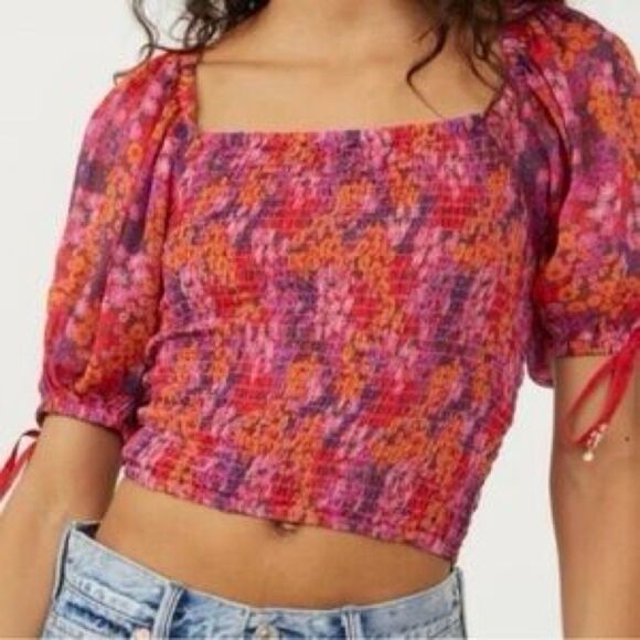 Free People Boho Smocked Back on Top Puff Sleeve Crop Top NWT Women's Large - Picture 2 of 7